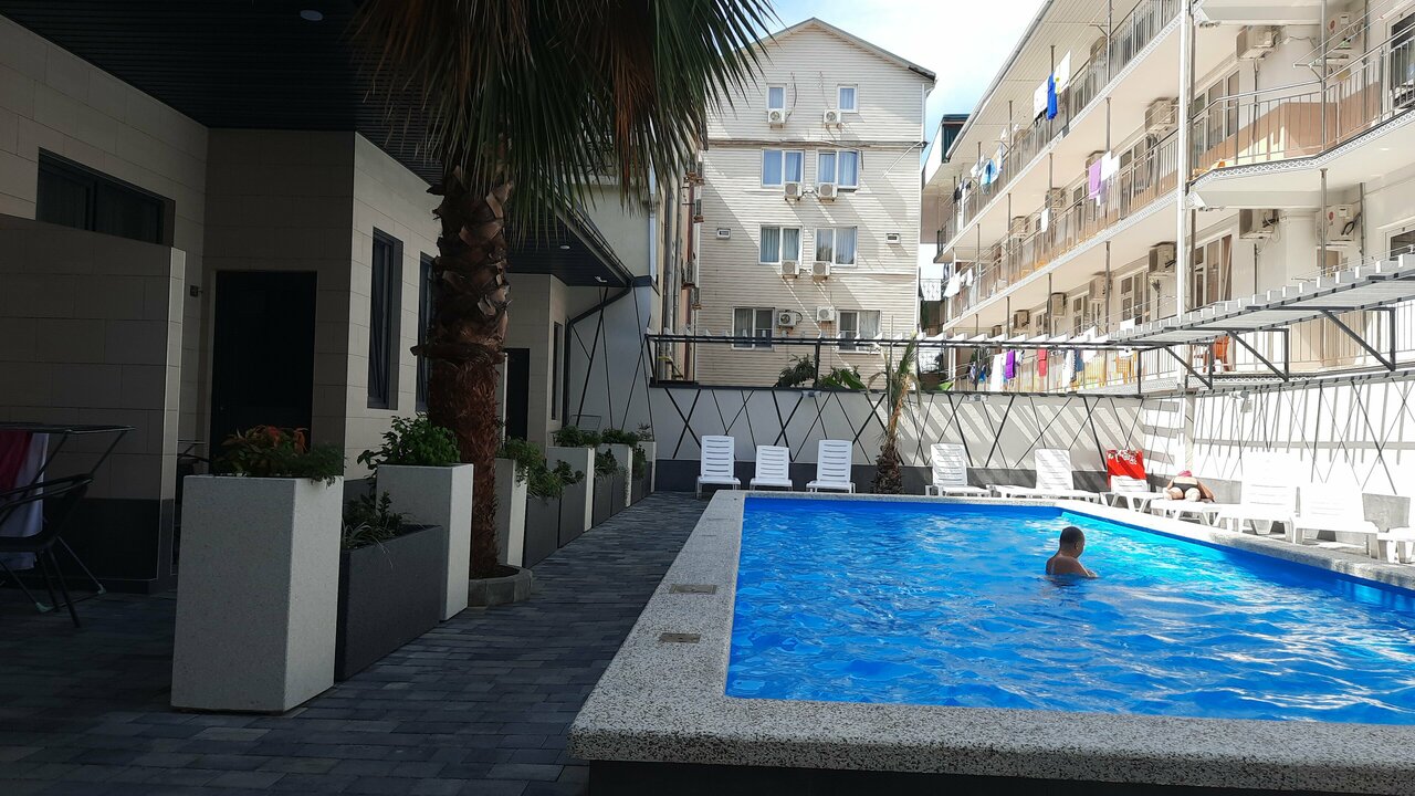 Гостевой дом Альбатрос Адлер-205