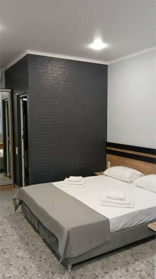 Гостевой дом Альбатрос Адлер Стандарт-семейный-2