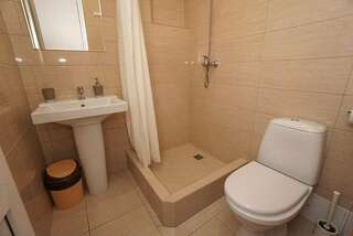 Гостевой дом Альбатрос Адлер Семейный номер-студио с балконом-3