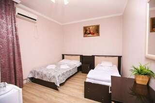 Гостевой дом Альбатрос Адлер Стандартный трехместный номер эконом-2