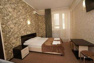 Гостевой дом Альбатрос Адлер Улучшенный двухместный номер с балконом-3